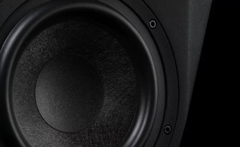 ADAM Audio A77H：非凡音質(zhì)的強大后盾：功放、揚聲單元和箱體設(shè)計