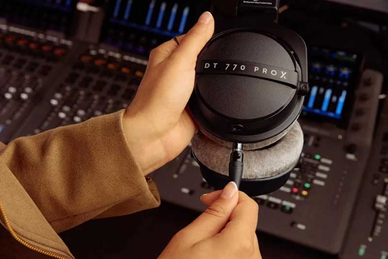 Beyerdynamic DT 770 PRO X 監(jiān)聽耳機(jī)